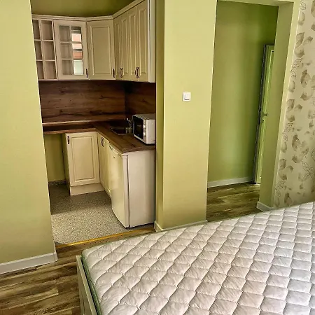 студио Center Plowdiw