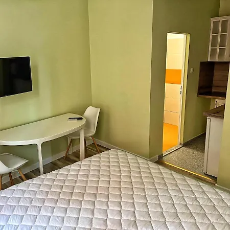 студио Center Apartment