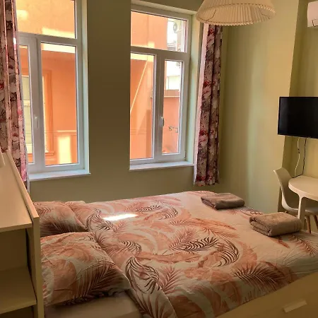 Apartment студио Center Plowdiw